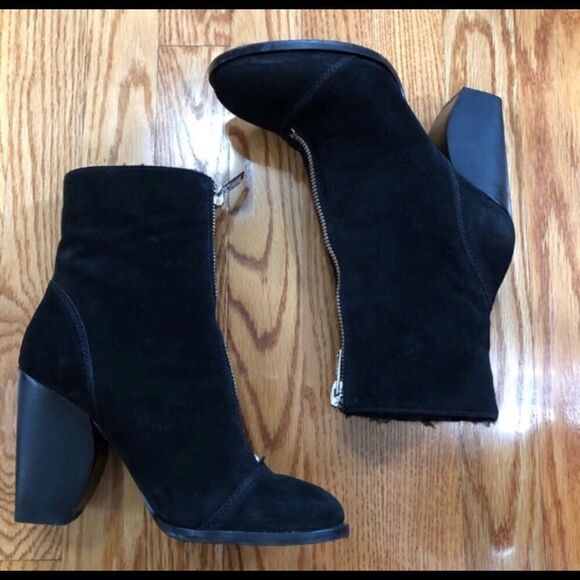 Marc by Marc Jacobs Half Moon Shearling Boot - Picture 2 of 8